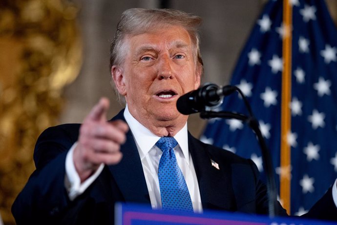 February 8, 2025: Donald Trump, presidente electo de Estados Unidos, asegura que hablarĂ�Âˇ con Putin y Zelenski para detener la 'carnicerĂ�Âa' en Ucrania.