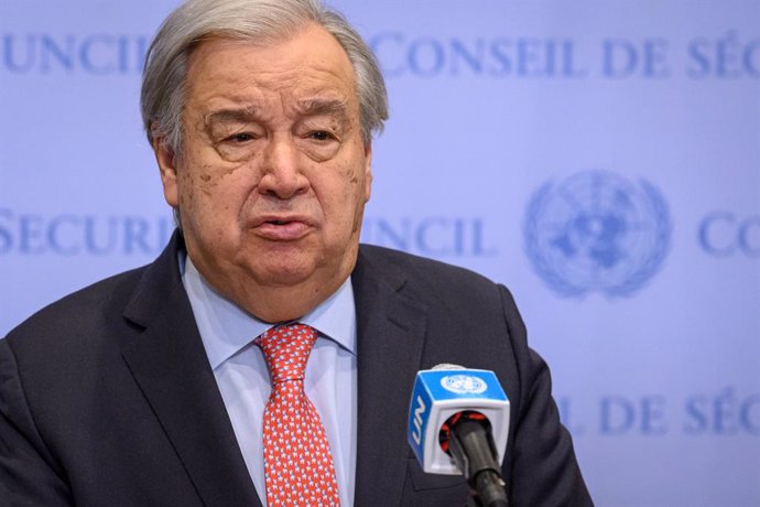 UNITED NATIONS, Feb. 7, 2025  -- UN Secretary-General Antonio Guterres briefs reporters at the UN headquarters in New York, Feb. 6, 2025.   UN Secretary-General Antonio Guterres on Thursday called for more efforts to end the crisis in the eastern Democrat