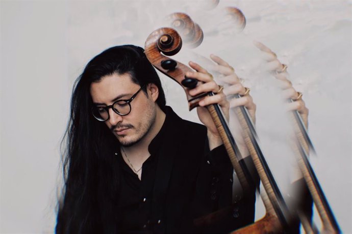 El violonchelista Santiago Cañón-Valencia actúa con la Orquesta Sinfónica de la Región de Murcia