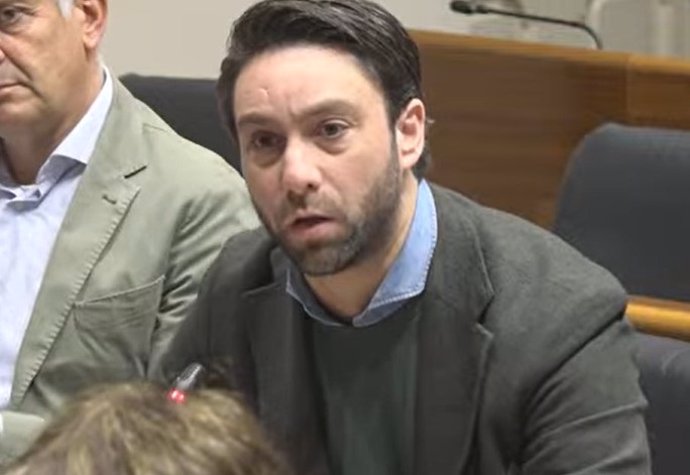 Andrés Ruiz