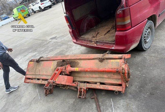 Máquina agrícola robada en Gata.