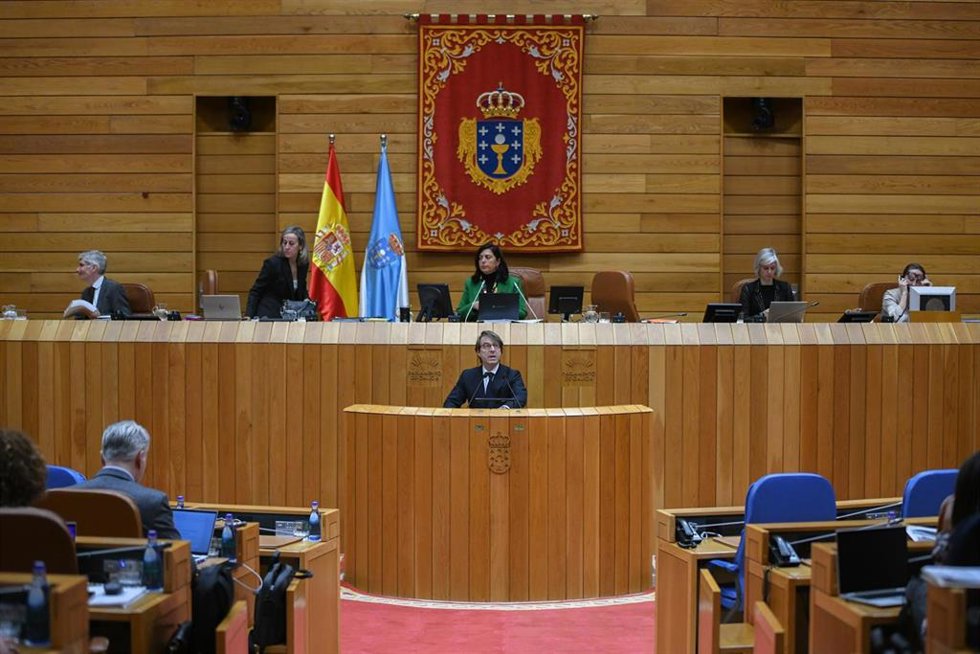 El conselleiro de Facenda, Miguel Corgos, en el Parlamento