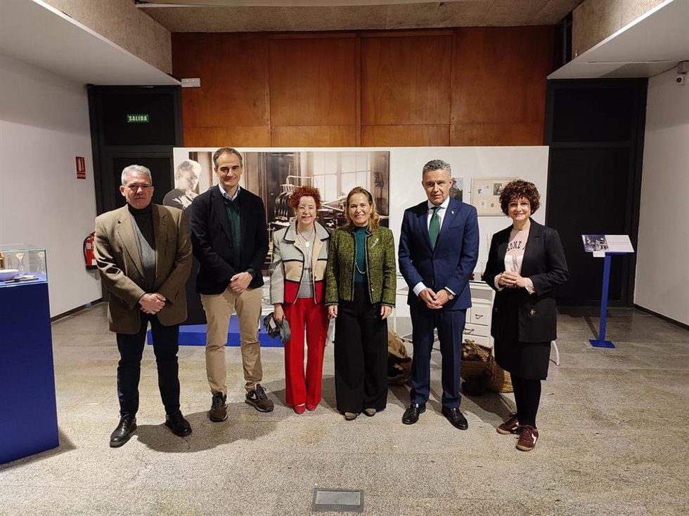 Logroño rinde homenaje a la científica Marie Curie con motivo de la celebración del Día Internacional de la Mujer y la Niña en la Ciencia