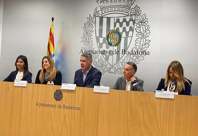 El alcalde Xavier García Albiol durante una rueda de prensa este martes para valorar su sentencia absolutoria por el caso de las antenas, que ya es firme