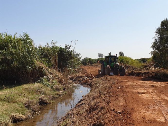 Archivo - Trabajos  de canalización de las aguas del barranco del Pozalet