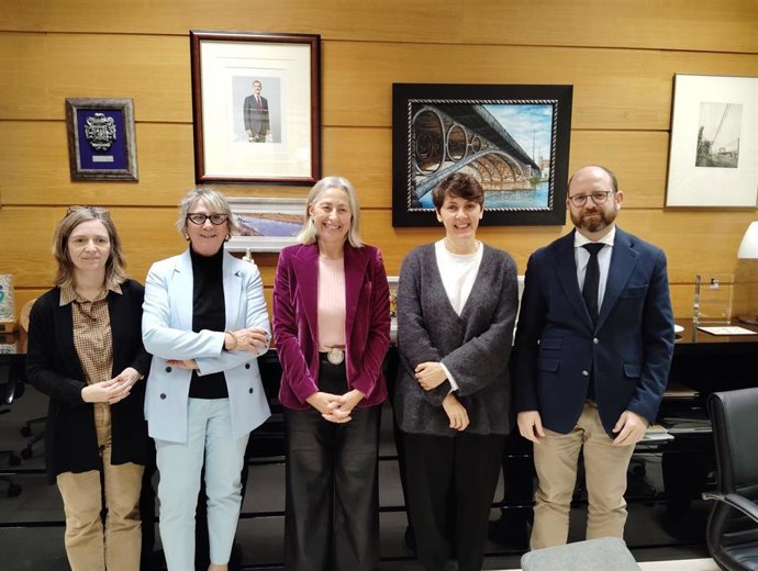 Cermi Andalucía se reúne con la consejera de Salud y Consumo, Rocío Fernández, para "garantizar la calidad" en la Atención Temprana.