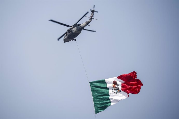 Archivo - Mexican flag