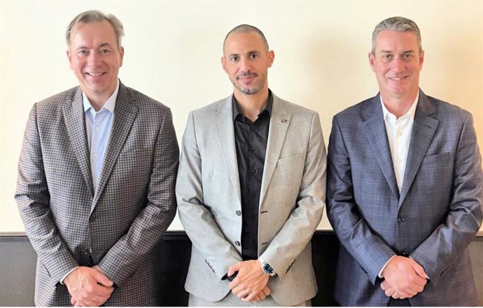 Left to Right: Paul Rokos, MHC’s VP of Channel Sales; Mahmoud Jaafar, DTECH Regional Sales Manager; Jeff Butts, MHC’s Chief Sales Officer