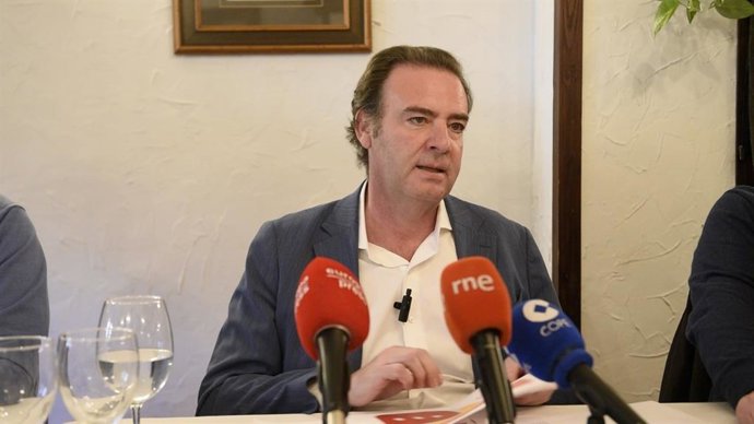 El presidente de la Cámara de Comercio de Albacete, Juan Martínez.