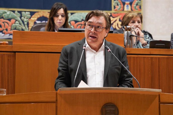 El portavoz de Aragón-Teruel Existe, Tomás Guitarte.