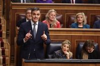 Sánchez emplaza a Abascal a criticar ante Donald Trump las deportaciones de venezolanos llegados a EEUU