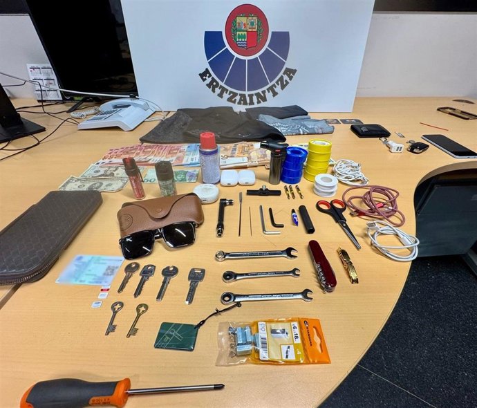 Objetos incautados en un intento de robo en San Sebastián