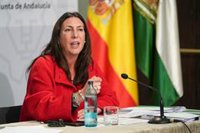 Loles López: Montero prepara un "atraco social a los mileuristas" al obligar a tributar por el SMI