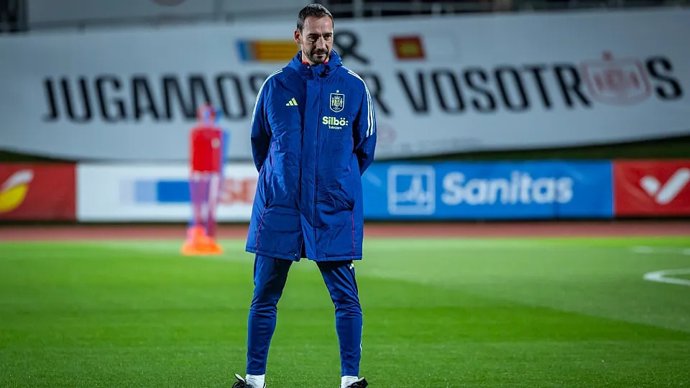 O técnico espanhol Pablo Amo.