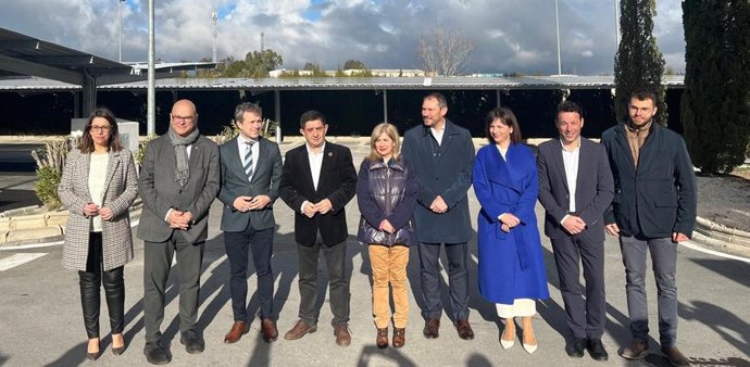 Inauguración de las nuevas placas solares fotovoltaicas de Ifeja y el Olivo Arena.