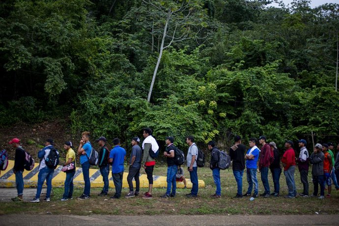 Archivo - Arquivo - Imagem de arquivo de migrantes guatemaltecos na fronteira com o México.