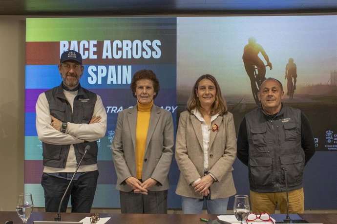 Presentación de la la carrera ciclista de ultradistancia 'Race Across Spain'