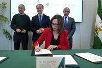 La Junta sella una alianza entre los puertos de Málaga y Algeciras y el Puerto Seco de Antequera