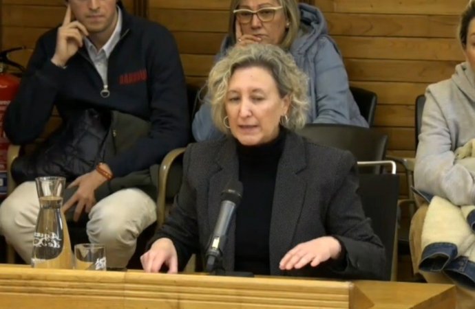 Intervención en el Pleno Municipal de Gijón de María Josefa Gutiérrez Sánchez, en representación de los trabajadores municipales afectados por los impagos de las primas de jubilación.