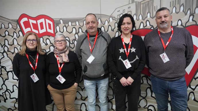 Foto de la nueva Ejecutiva de la Federación de Hábitat de CC.OO en Cantabria