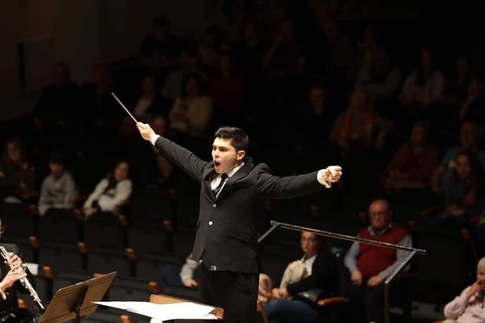 Jerónimo Castelló, nuevo director de la Joven Banda Sinfónica de la FSMCV para la temporada 2025