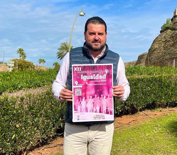 El edil de Deportes, Pedro Gracia, presenta la XII Marcha por la Igualdad