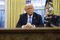 Trump y Putin se comprometen a iniciar negociaciones "de inmediato" sobre la guerra en Ucrania