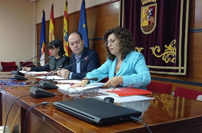 Archivo - Miembros del Grupo Municipal Socialista  en el Ayuntamiento de Calatayud (Zaragoza).