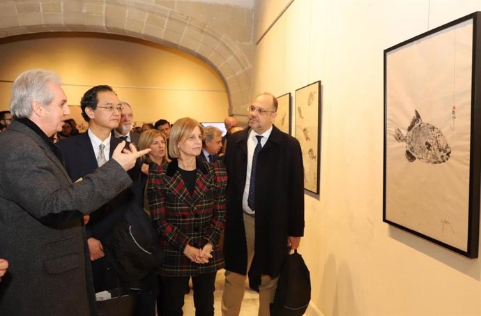 La alcaldesa de Jerez, María José García-Pelayo, en la inauguración del ciclo 'De Oriente a Occidente: Japón en la UCA'.