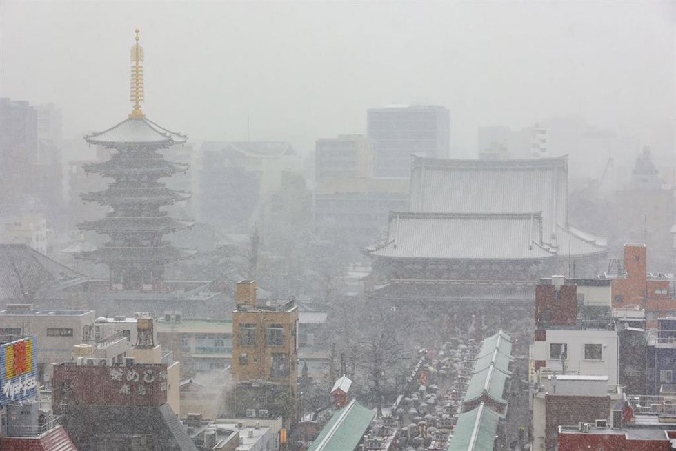 Archivo - Imagen de archivo de una nevada en Japón