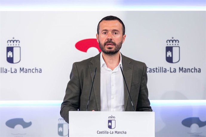 Archivo - El exdelegado de la Junta en Guadalajara y nuevo comisionado para la Accesibilidad, José Luis Escudero.