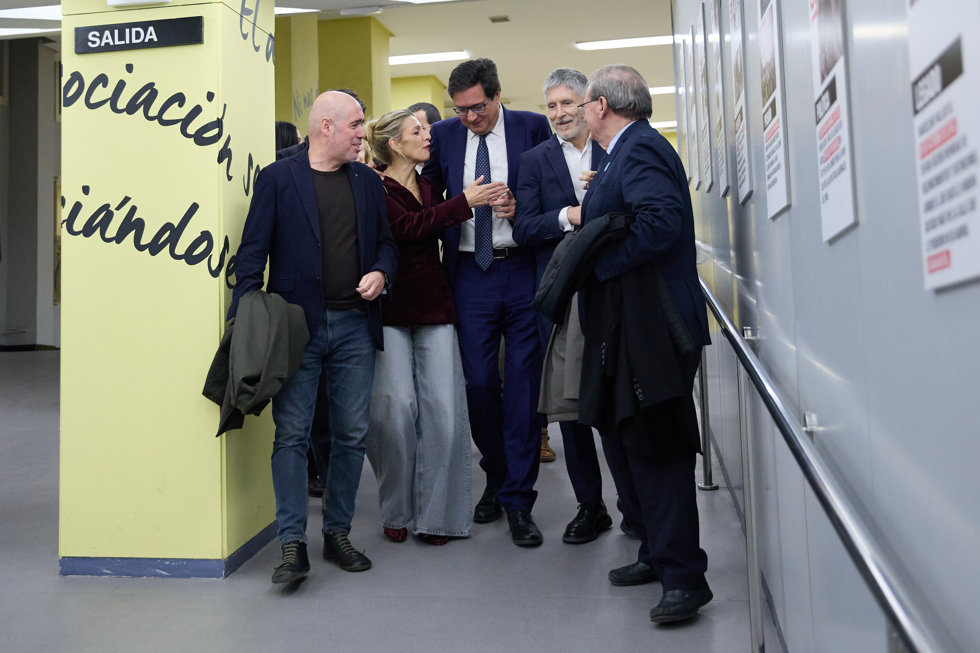 (I-D) El secretario general de CCOO, Unai Sordo; la vicepresidenta segunda y ministra de Trabajo y Economía Social, Yolanda Díaz; el ministro para la Transformación Digital y de la Función Pública, Óscar López y el ministro del Interior, Fernando 