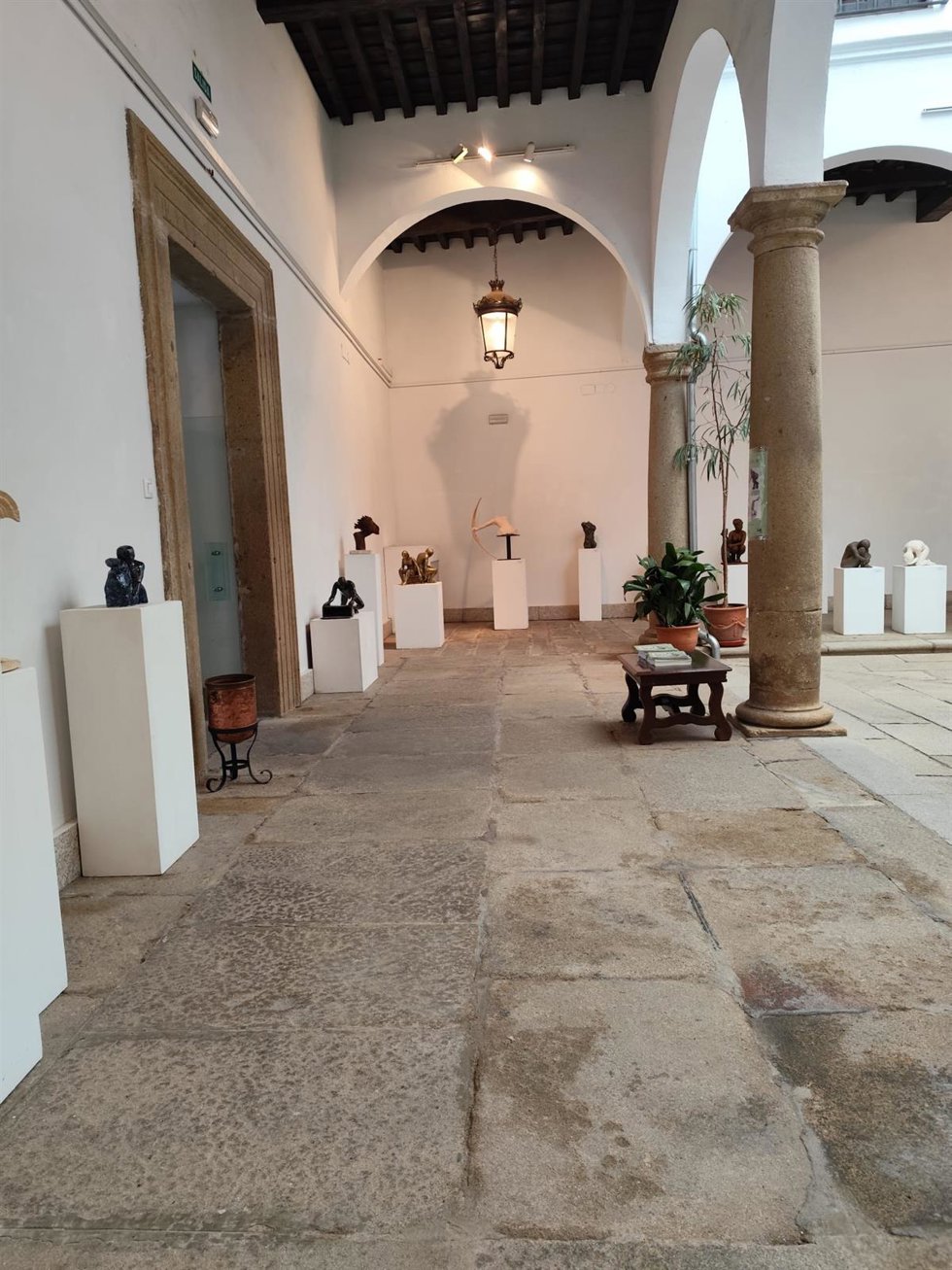Exposición de esculturas 'Morfología del Ser' en Plasencia