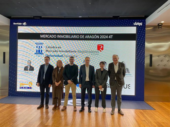 Presentación del Informe de Mercado Inmobiliario de 2024.