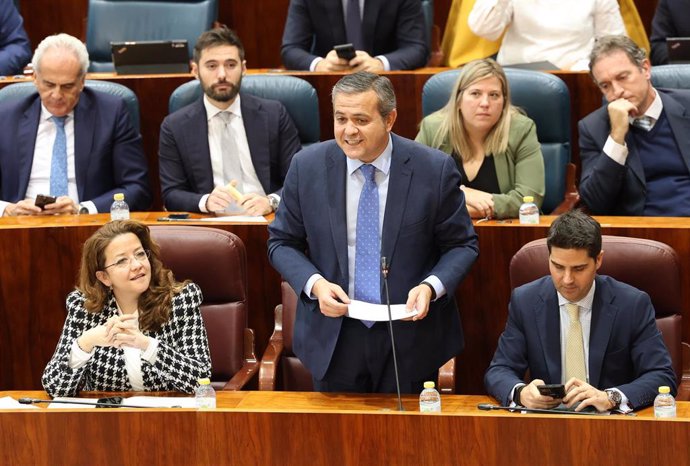 Archivo - El consejero de Vivienda, Transportes e Infraestructuras, Jorge Rodrigo