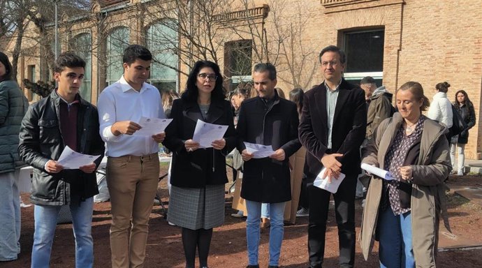 Chocolatada por el cáncer infantil en Toledo