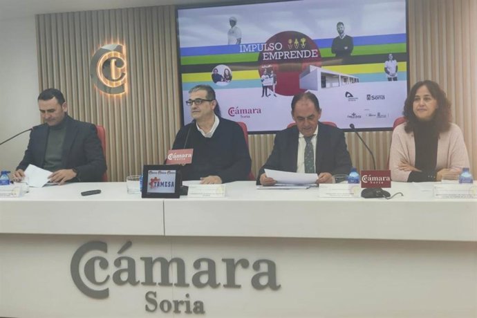 De izquierda a derecha: García, Santamaría, Serrano y De Gregorio presentan la Semana del Emprendimiento de Soria