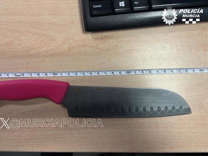 Imagen del cuchillo intervenido por los agentes