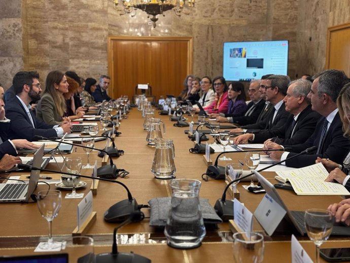 El consejero de Industria, Energía y Minas, Jorge Paradela, en la Conferencia Sectorial de Energía.