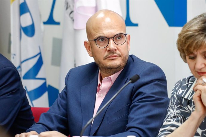 Archivo - El presidente de COCEMFE