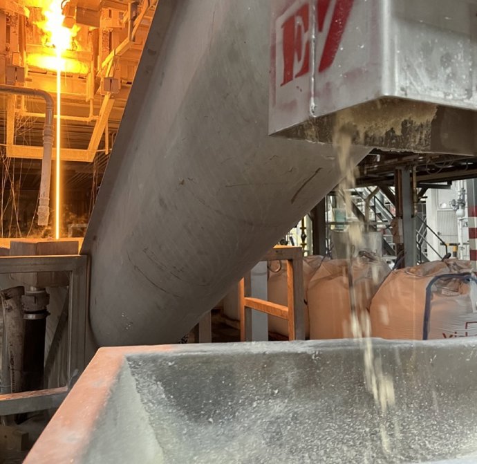 El sector de esmaltes muestra su preocupación por la subida de los precios del gas