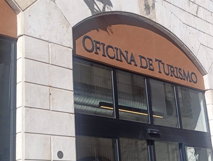Fachada de la Oficina de Turismo de Jaén.