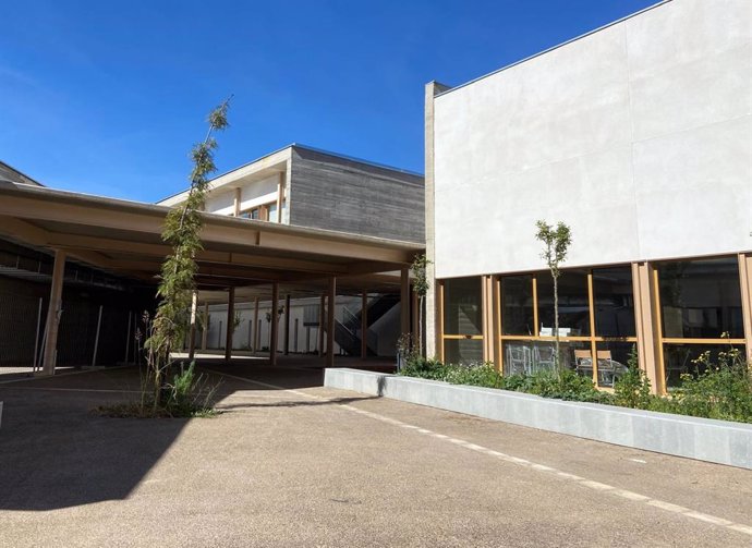L'alumnat de 1º i 2º d'ESO de l'IES Berenguer Dalmau de Catarroja ja està reubicat en el CEIP Nº4 de Picassent