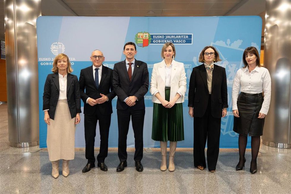 Reunión del consejo vasco dee finanzas