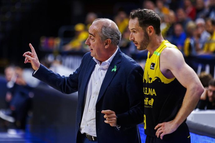 Txus Vidorreta y Marcelinho Huertas