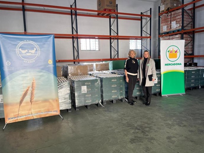Mercadona entrega los 19.000 kilos de alimentos al Banco de Alimentos de Badajoz