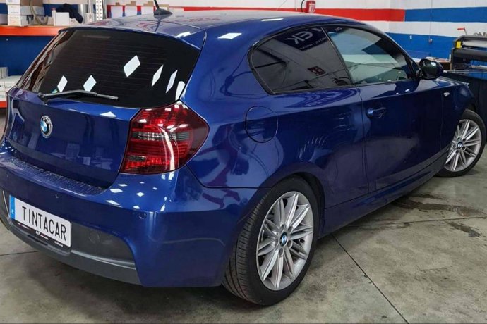 El tintado de lunas, una solución eficaz para proteger a los niños del calor y los rayos UV en el coche