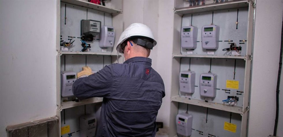 Endesa detectó 71.000 casos de fraude eléctrico en 2024, casi 200 al día