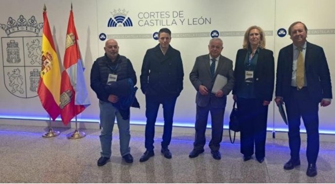 Asociación de Viviendas y Apartamentos Turísticos de CyL pide a la Junta participar en el decreto que regulará el sector.