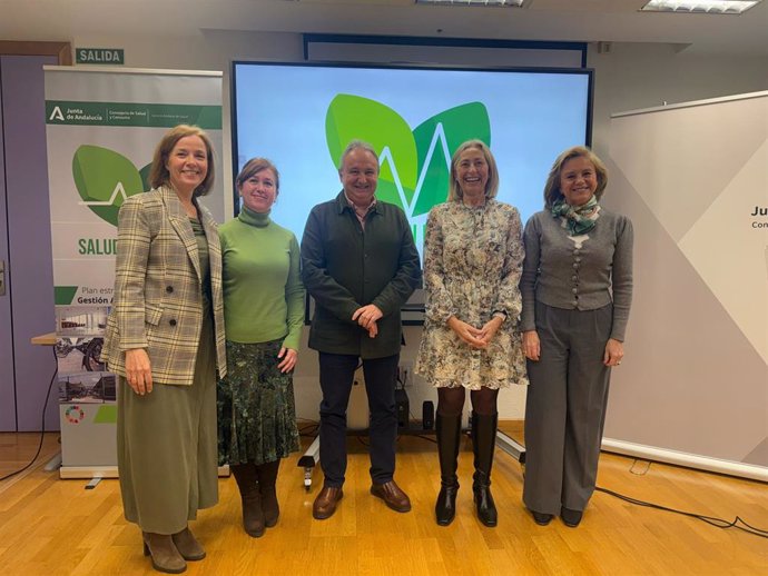 Presentación del Plan Estratégico de Gestión Ambiental Integrada del Servicio Andaluz de Salud Horizonte 2030 (Pegai) en presencia de la consejera de Salud y Consumo, Rocío Hernández.